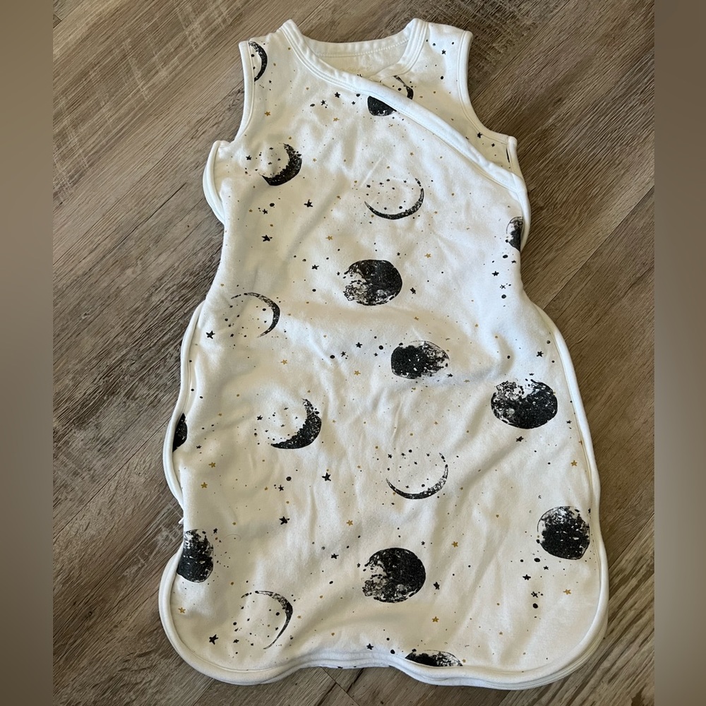 Goumi sleep sack size 0-6 months